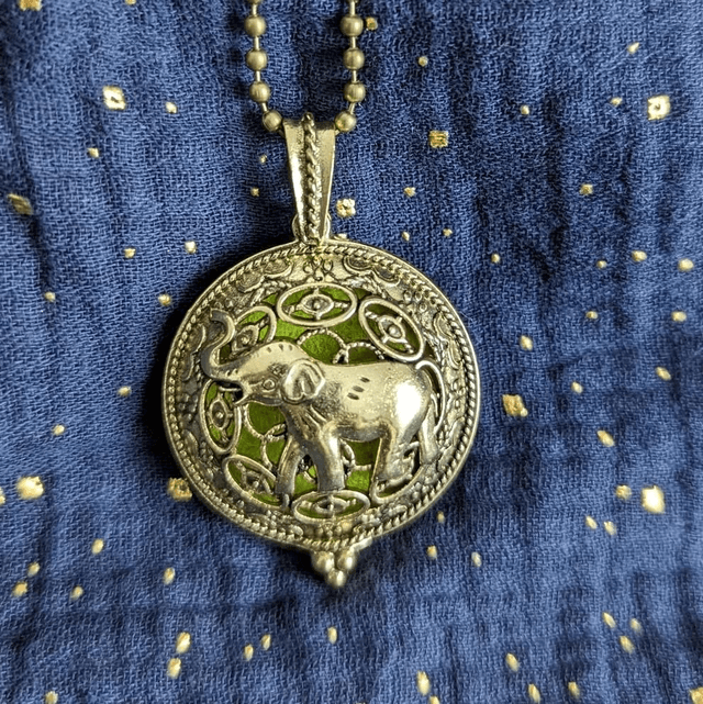 Collier d'aromathérapie 